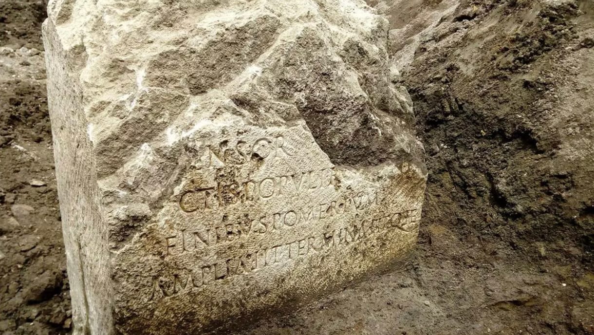 Csatornát kezdtek építeni, 100 éve nem látott leletre bukkantak Rómában