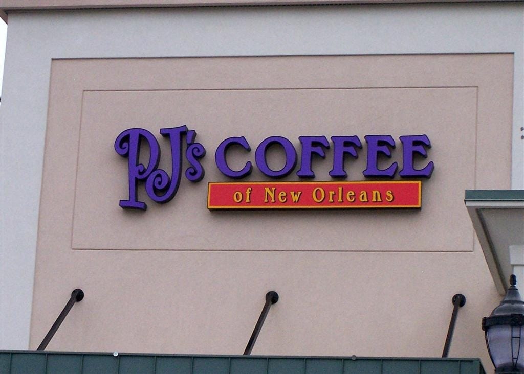 Magyarországra jön a Starbucks egyik versenytársa