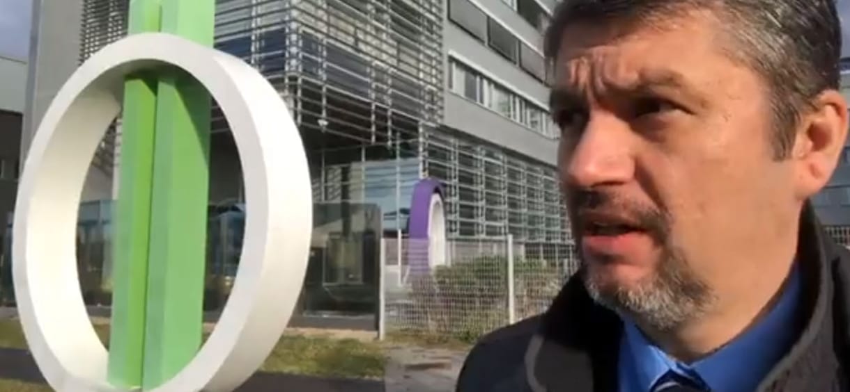 Letáborozott az MTVA épületében Szél Bernadett és Hadházy Ákos