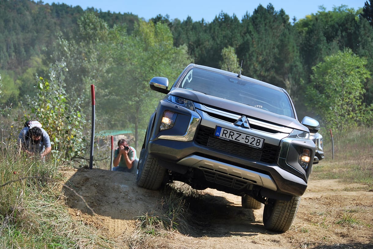 Mitsubishi L200 bemutató: a hagyomány kötelez