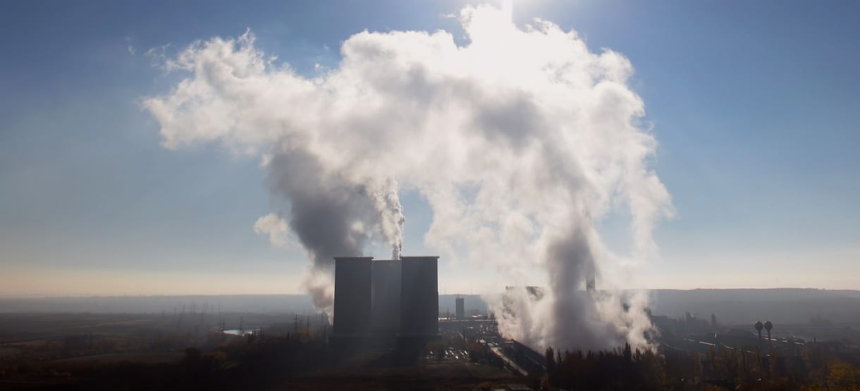 Kalifornia betiltja a fosszilis energiahordozókat