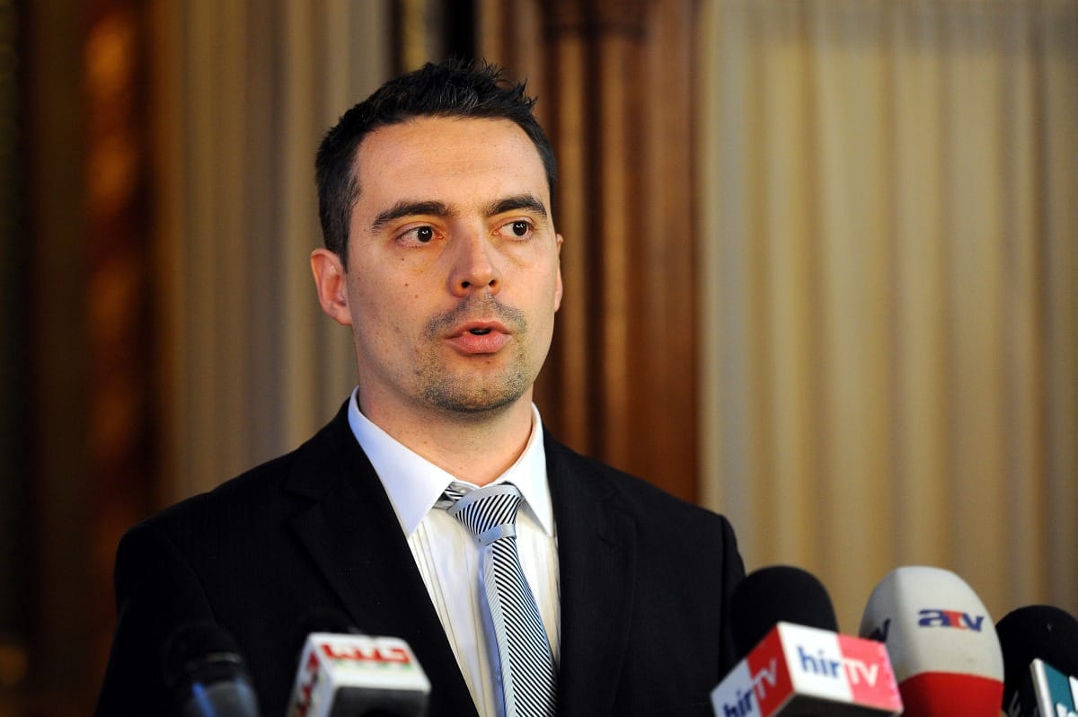 Tisztújító kongresszust tart a Jobbik, Vona az egyetlen elnökjelölt