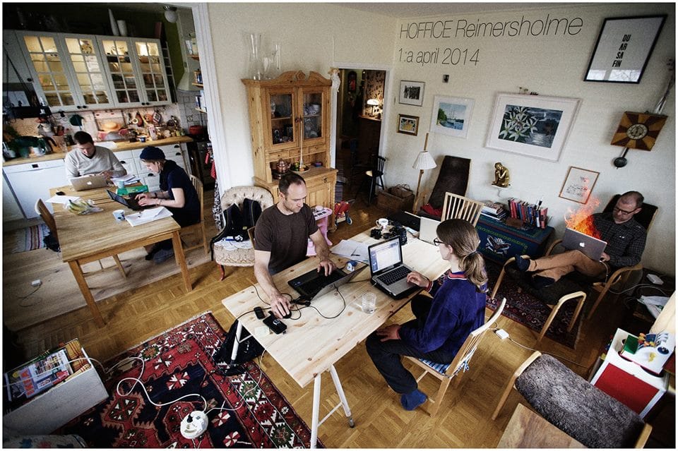Ilyen az igazi home office: dolgozzon más konyhájából!