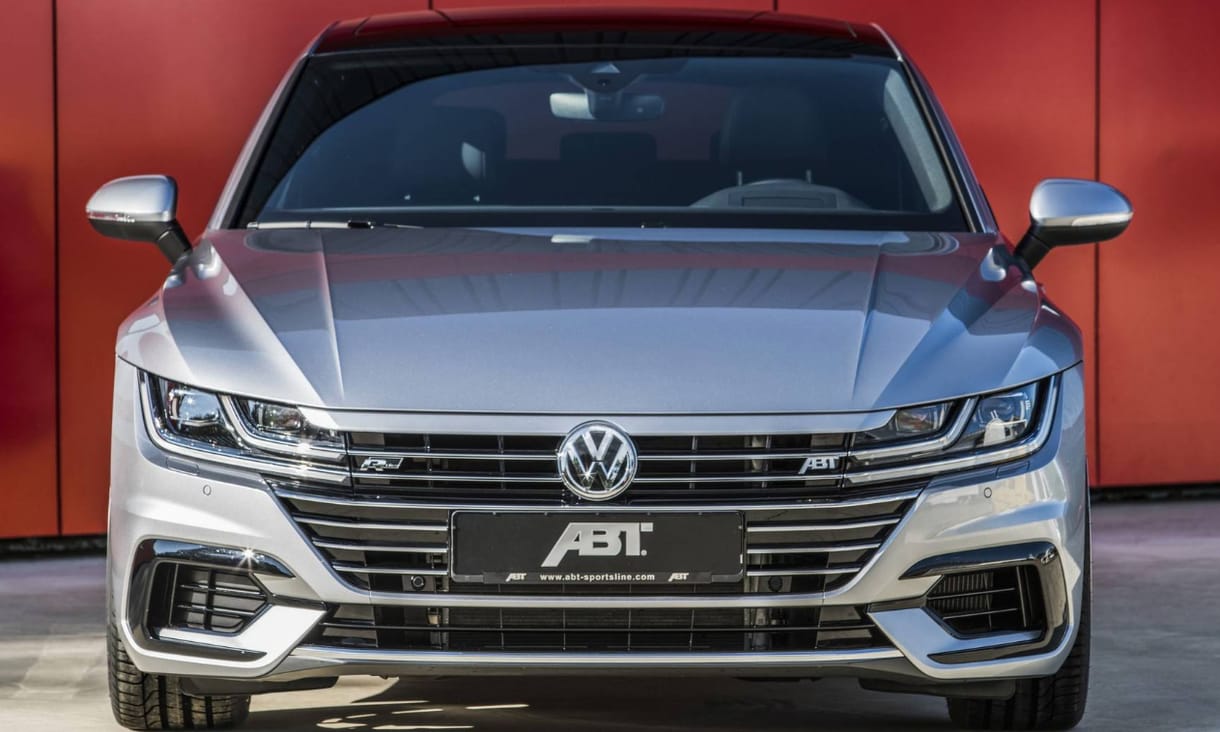Így lett a szépségből szörnyeteg: íme a 336 lóerős VW Arteon