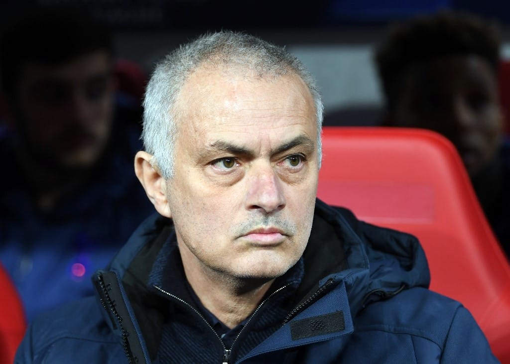 Mourinho pénzbírságot és négymeccses eltiltást kapott