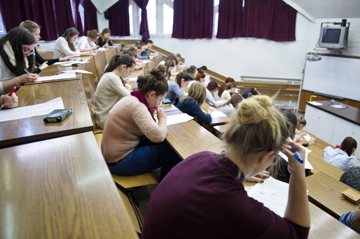 Itt a HVG friss felsőoktatási rangsora: élen az ELTE