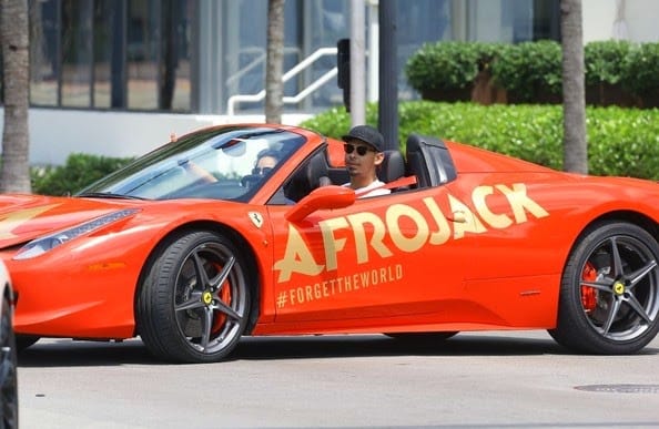 Már nem fél a 458 Italiától a Ferrari-zúzó DJ