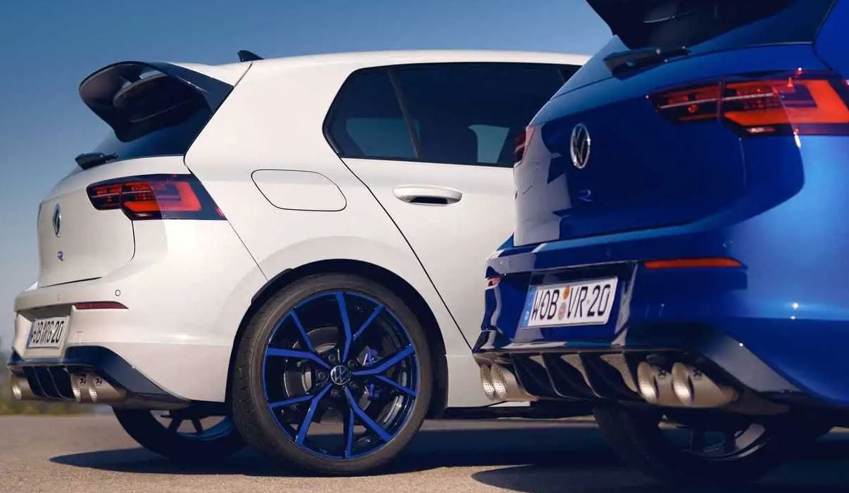 A Volkswagen R almárka is minden benzines modelljét elengedi és elektromossá válik