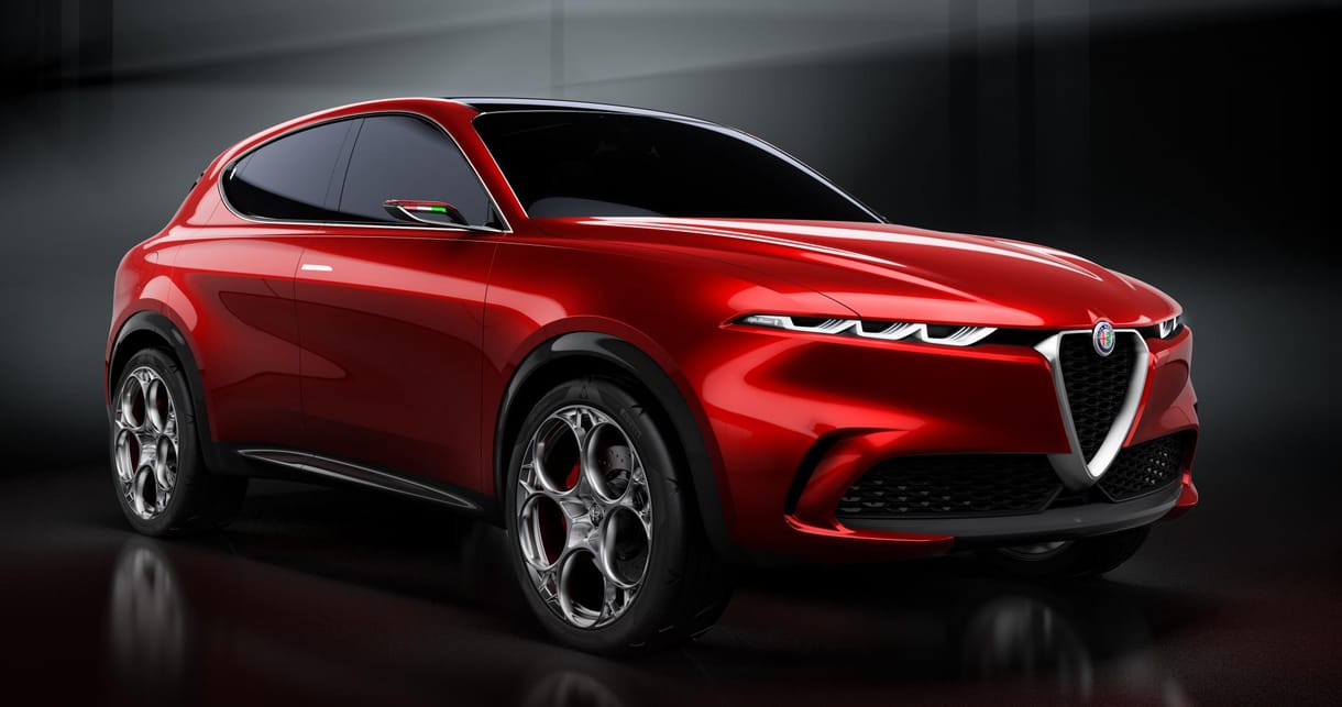 A Stelvio után itt a Tonale, megy tovább az olasz hágókon az Alfa Romeo