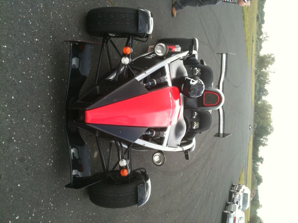 Ariel Atom teszt: a magyar Atom