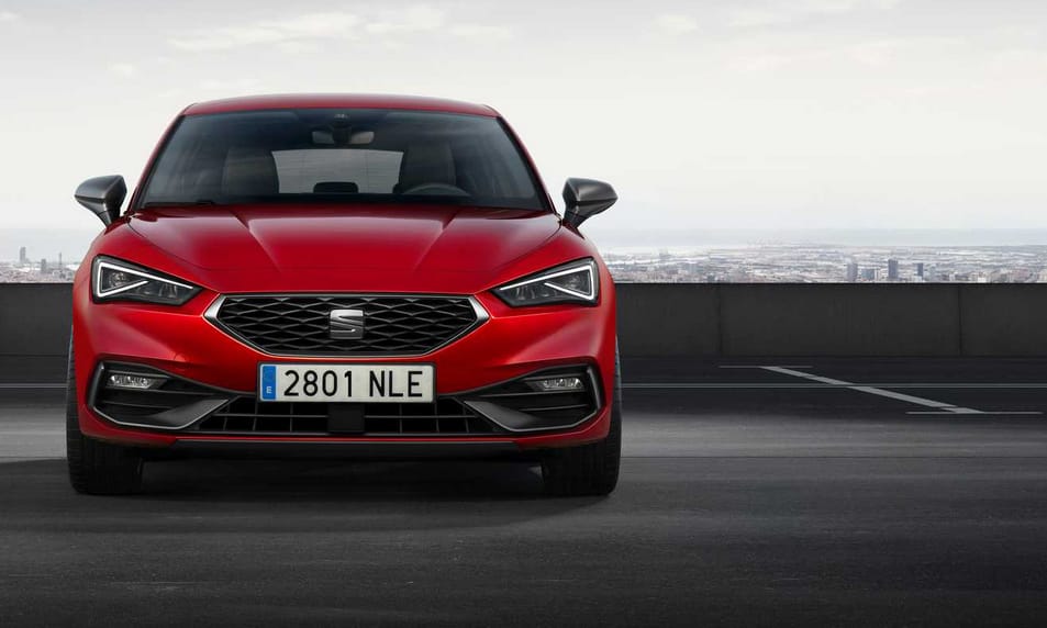 Ha unalmas a 8-as Golf: itt a teljesen új Seat Leon