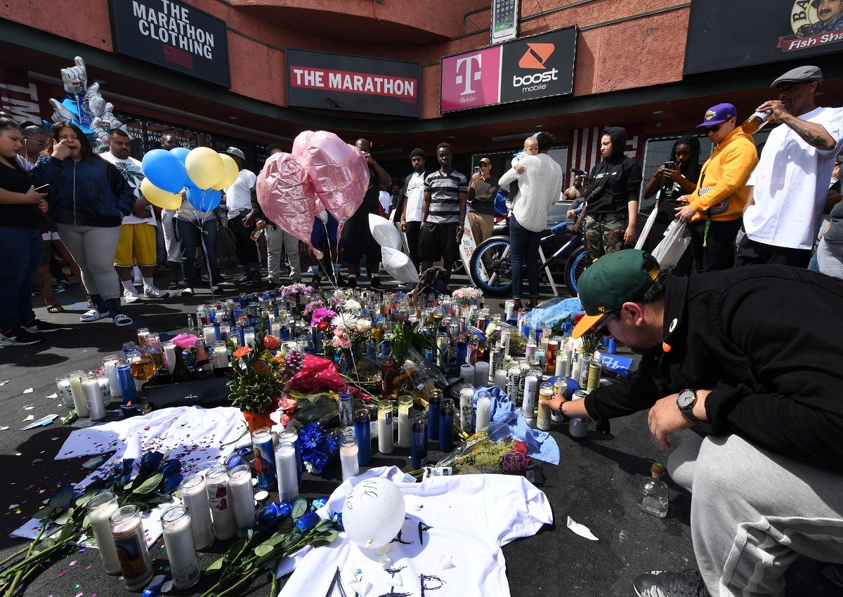 Késelés és tömegpánik a rapper Nipsey Hussle virrasztásán