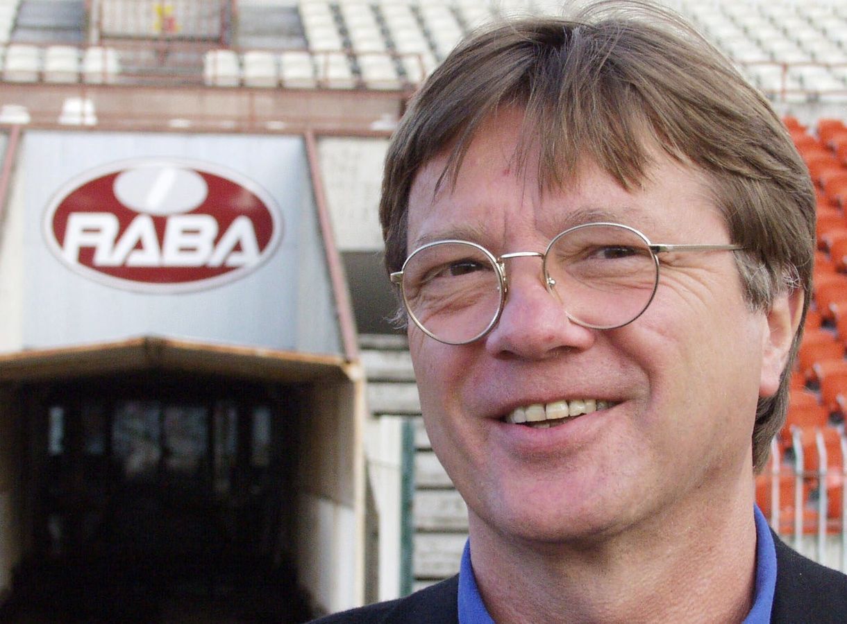 Elhunyt Varga Zoltán olimpiai bajnok labdarúgó