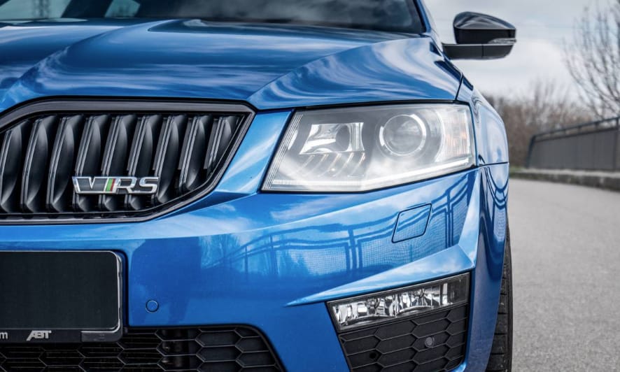 Családapák álma lehet ez a 290 lóerős új Skoda Octavia RS kombi