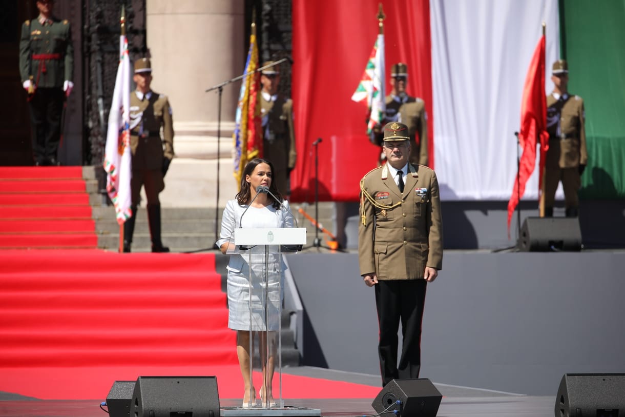 Novák Katalin első útja oda vezet, ahonnan a legtöbb kritika érkezett