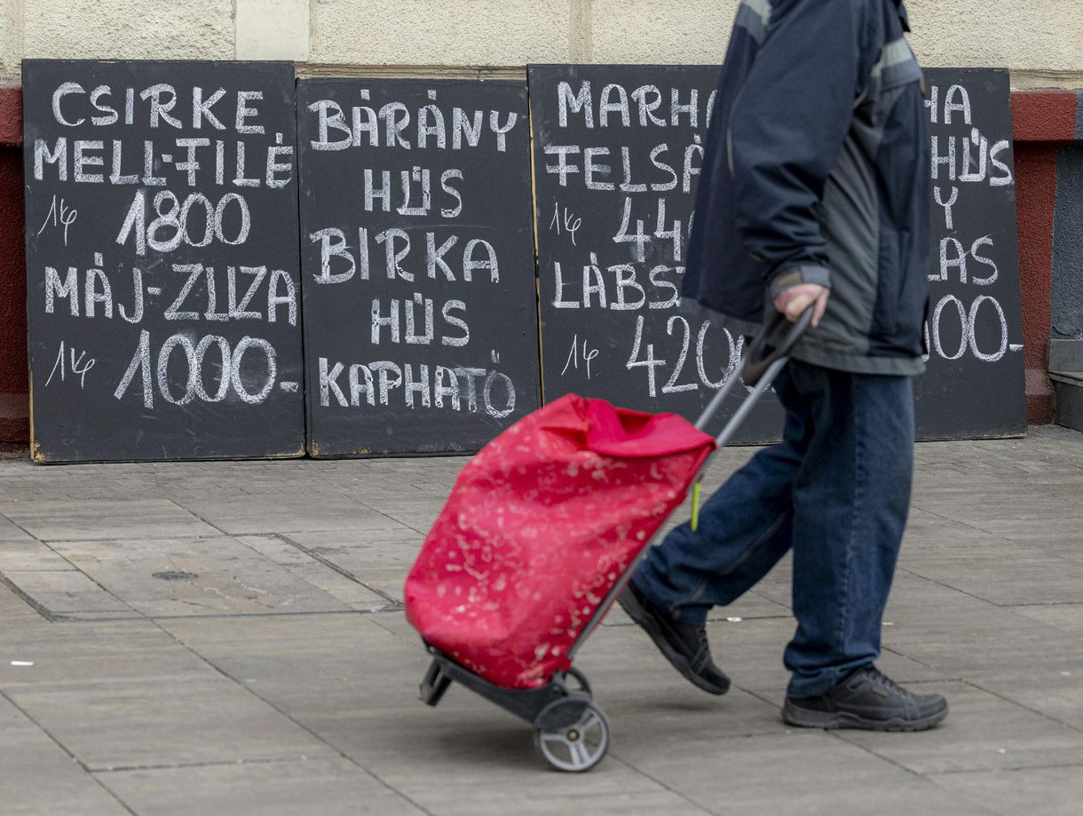 Mínuszos hírként tálalják, vajon feltűnik a kormánysajtó fogyasztóinak a magas infláció?