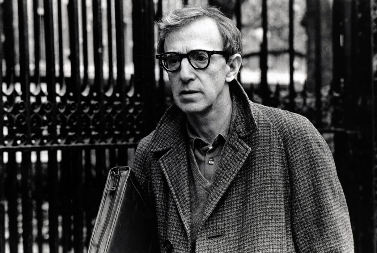 Csillagporos emlékek, bűnök és vétkek Woody Allen új önéletrajzában