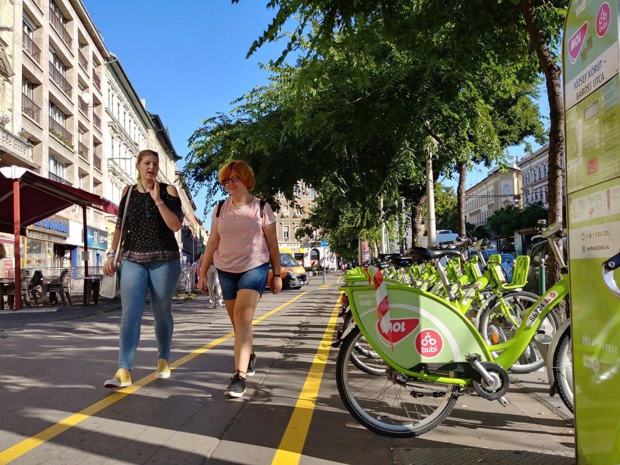 Az új nagykörúti rend nem kerékpárosbarát, nem is gyalogosbarát, viszont balesetveszélyes