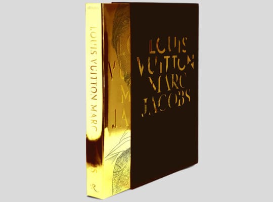 Elképesztő könyv Louis Vuitton és Marc Jacobs munkásságáról