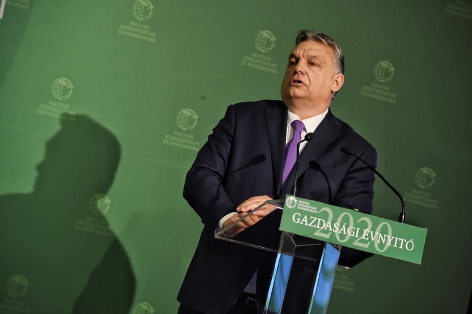 Majtényi László: A különleges jogrend hosszú árnyéka