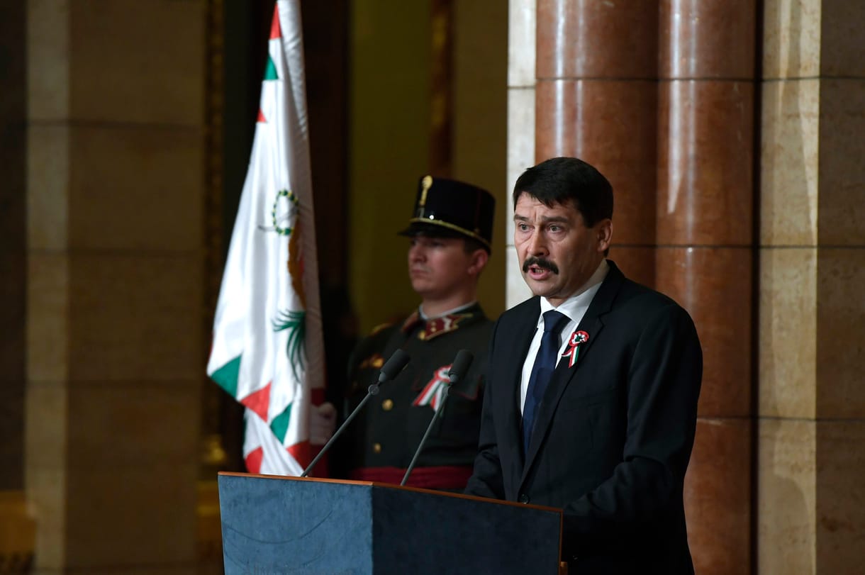 Összehívta Áder az új parlament első ülését