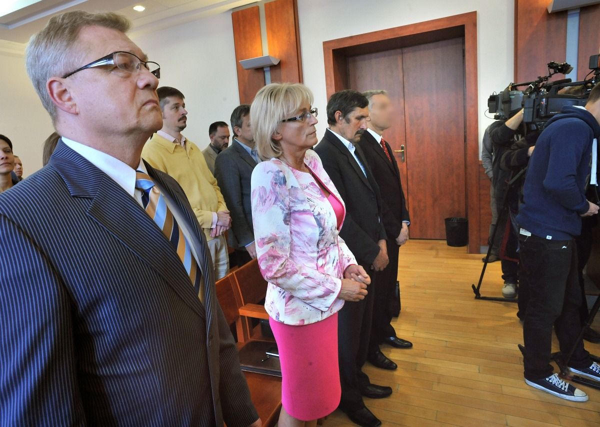 UD-ügy: a bíró keményen bírálta az ügyészséget