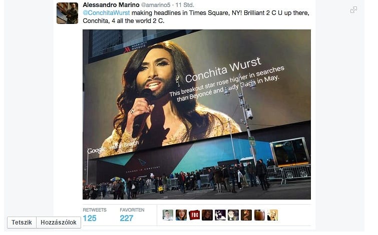 Fotó: Conchita Wurstot bámulják a Times Square-en