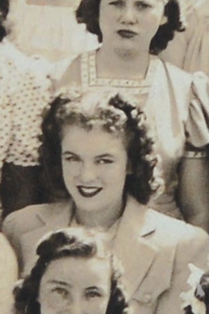 Előkerült egy fotó a 15 éves Marilyn Monroe-ról