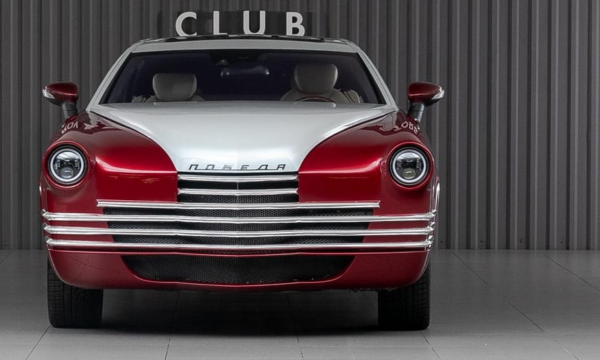 Kívül Pobjeda, belül Mercedes: különleges autót kínálnak eladásra