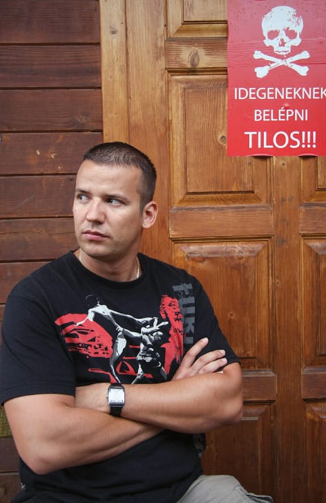 Toroczkai feljelentette Kövér Lászlót, testőreit „lebunkózta”
