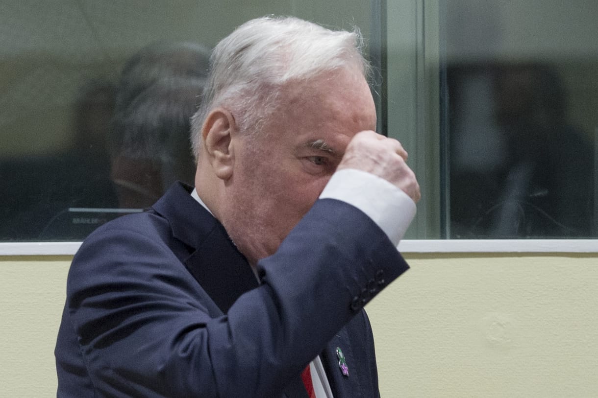 Életfogytiglant kapott a srebrenicai mészáros