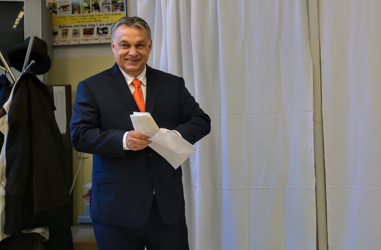 Orbán Viktor bukása azt jelenthetné, hogy a szavazóknak fontosabb az erkölcs, mint a pénztárcájuk