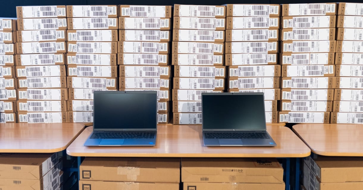 Ismét a Delta Systems nyert a milliárdos iskolalaptop-tenderen