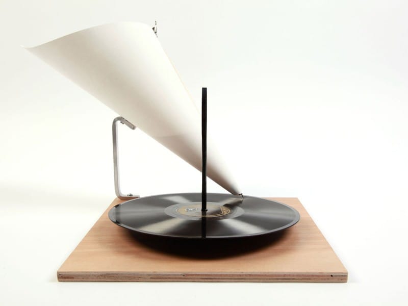 Ilyen egy minimalista házi gramofon