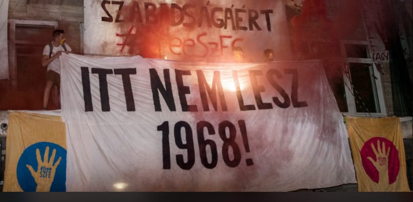 Szélsőjobboldali aktivisták akcióztak a Színművészetinél