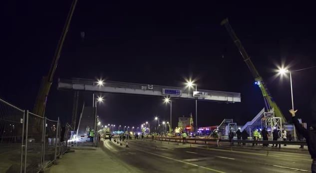 Fantasztikus time-lapse videót készítettek a Sasadi úti felüljáró költözéséről