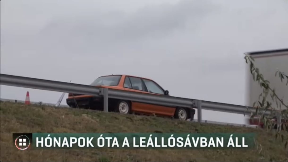 Egy hónapja áll egy autó az M6-os leállósávjában