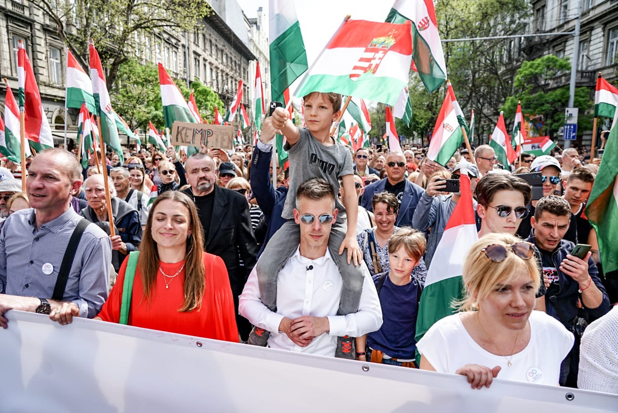 Magyar Péter: A volt barátnőm zsarol engem, a Fidesszel játszik össze