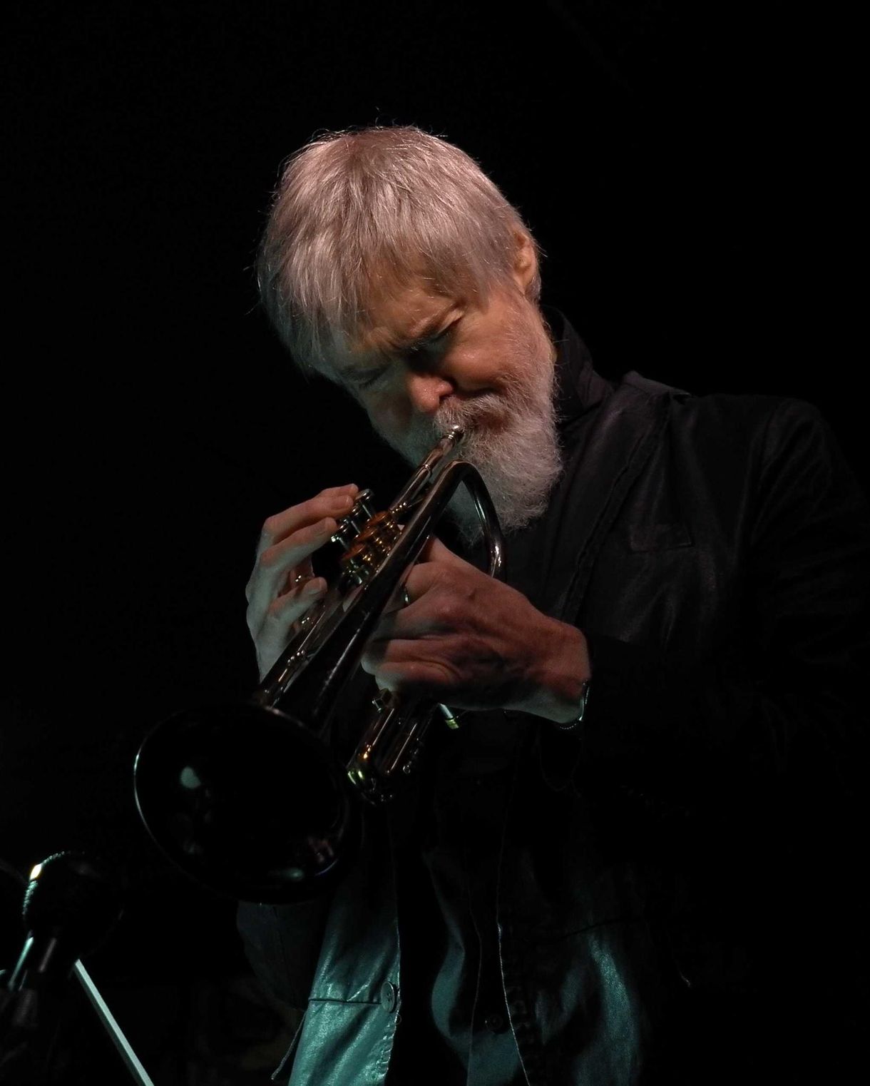 Jön Tom Harrell