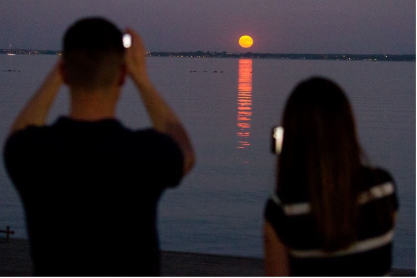A vidéki turizmus rekordokat döntött, a fővárosinak erre az évre leáldozott