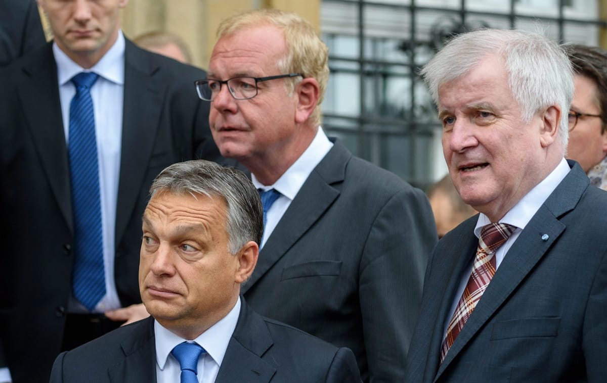Seehofer: szó sem lehet kerítésről a német határon