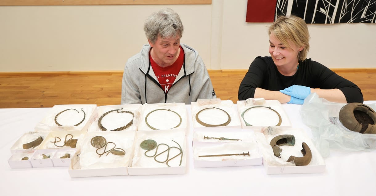Bronzkori kincsekre bukkant az erdőben egy svéd tájfutó