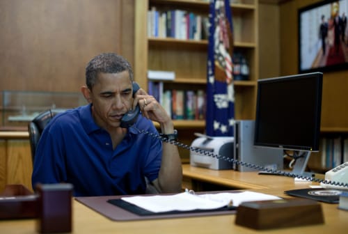 Önt is megfigyeli Obama?