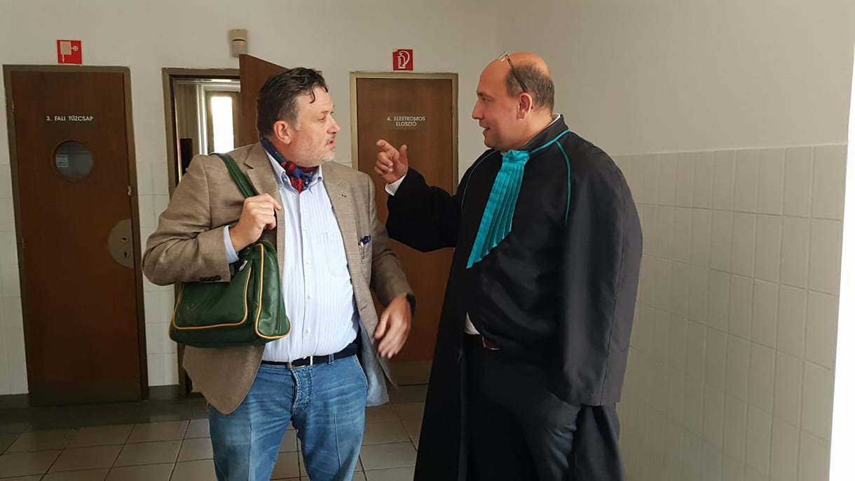 Húsvéthétfőtől szabadon járhat-kelhet Galambos Lajos