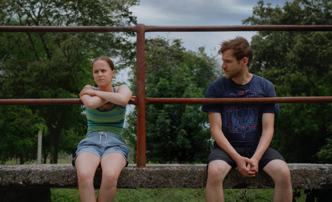A polgármester uzsorás, az aktivistákkal csak a baj van – súlyos témákat feszeget egy új magyar film