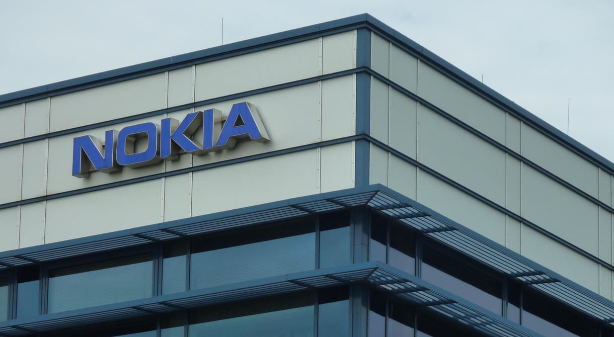 Nagy fába vágja a fejszéjét Budapesten a Nokia, a Corvin-negyedben már zajlik is a munka