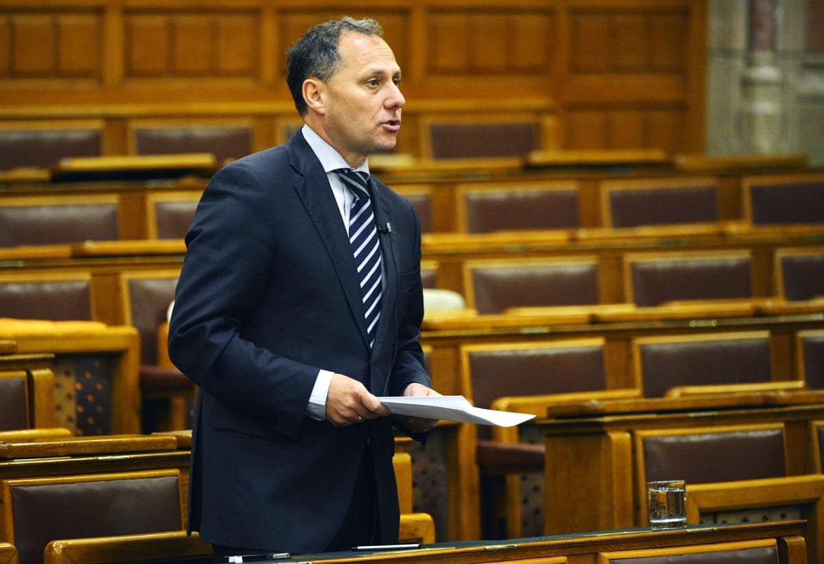 Nagykövet lehet Orbán volt kabinetfőnöke és a CEU-ügyi főtárgyaló is