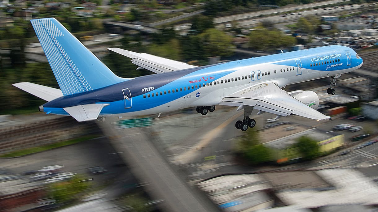 Valaki megpróbált távolról betörni egy Boeing utasszállító vezérlőrendszerébe – és sikerült neki