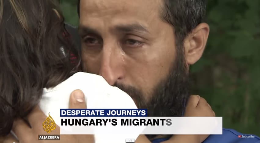 Videó: sírnak a menekültek a magyar határon az Al Jazeera riportjában