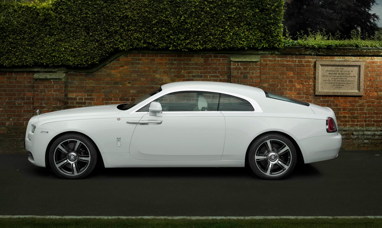 A rögbi világbajnokságra készítette ezt az egyedi darabot a Rolls-Royce